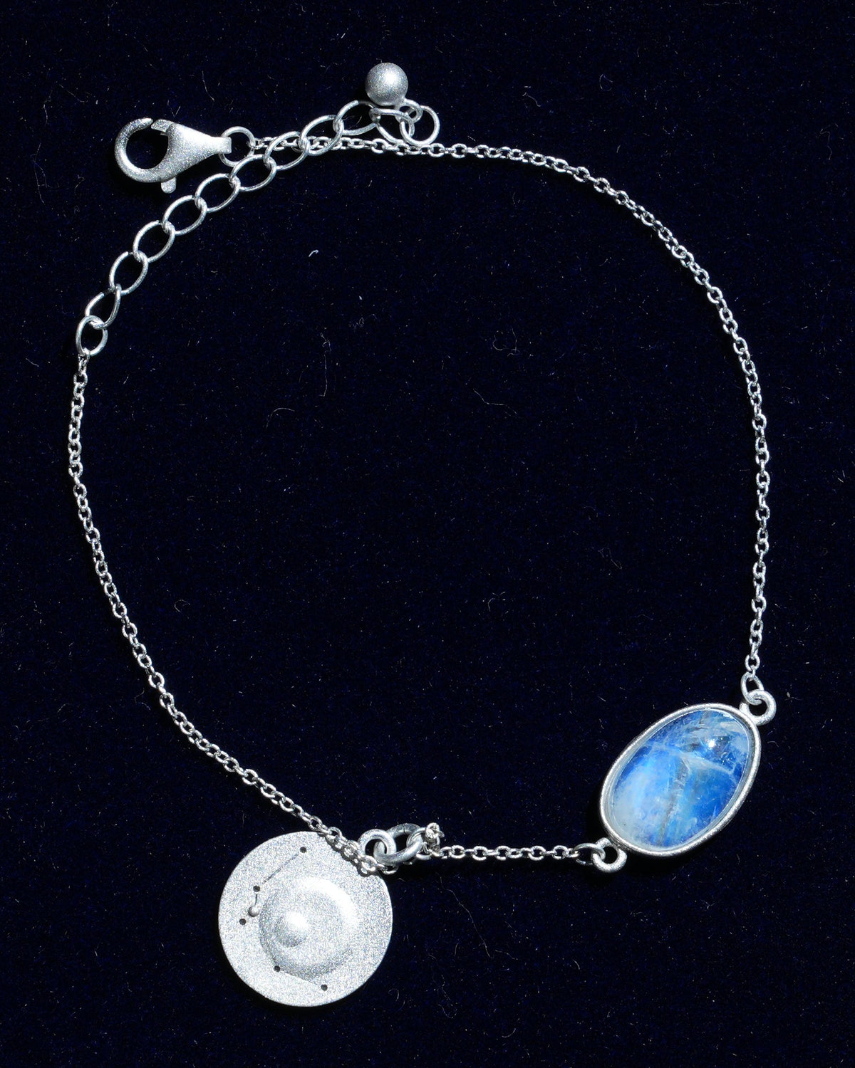 Moonstone bracelet AV-0022, Aquarius, on navy velvet